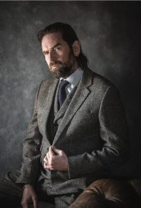 Photo of Outlander Actor Duncan Lacroix